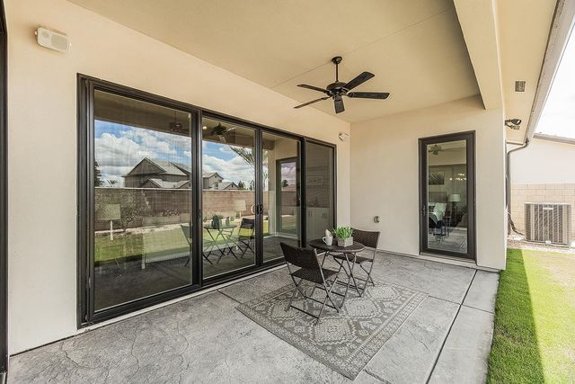 11421 N Live Oak Drive, Fresno, CA 93730