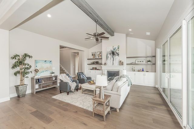 11421 N Live Oak Drive, Fresno, CA 93730