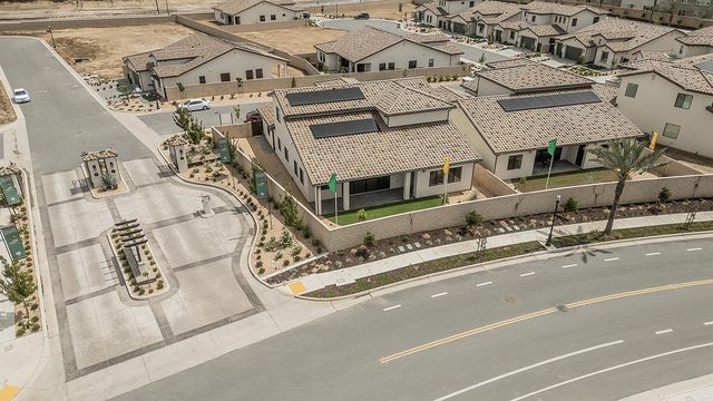 11421 N Live Oak Drive, Fresno, CA 93730