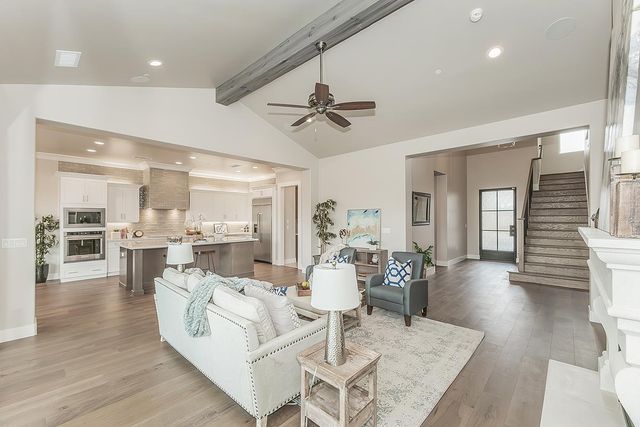 11421 N Live Oak Drive, Fresno, CA 93730