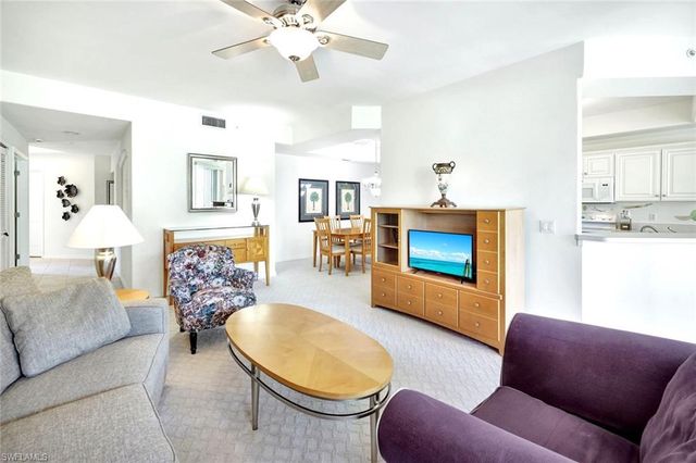 2190 Arielle DR # 903, Naples, FL 34109