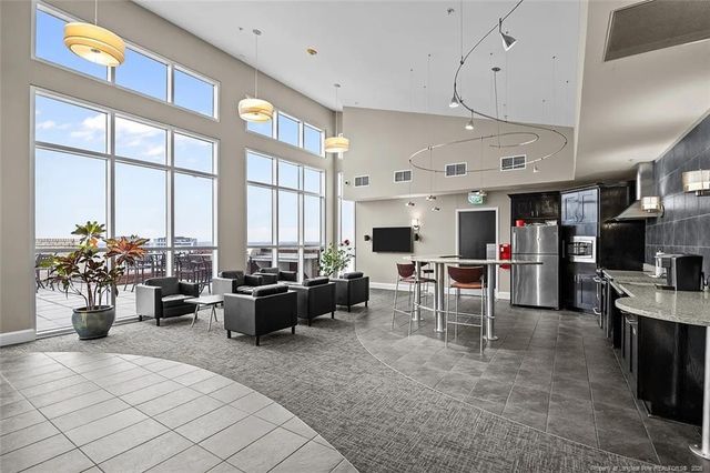400 W North Street 900, Raleigh, NC 27603
