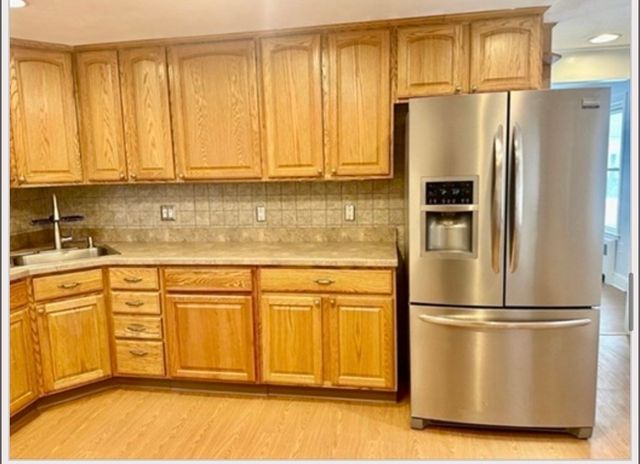 187 White St 1, Lowell, MA 01854