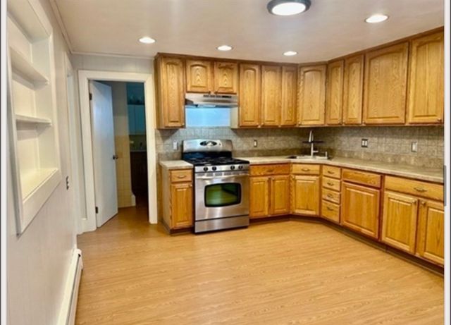 187 White St 1, Lowell, MA 01854