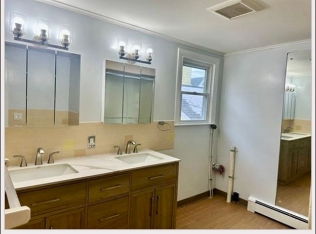 187 White St 1, Lowell, MA 01854