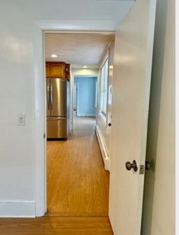 187 White St 1, Lowell, MA 01854