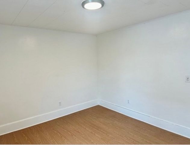 187 White St 1, Lowell, MA 01854