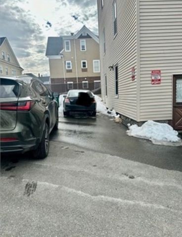 187 White St 1, Lowell, MA 01854