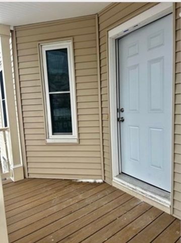 187 White St 1, Lowell, MA 01854