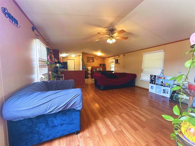 153 Tesoro WAY, Del Valle, TX 78617