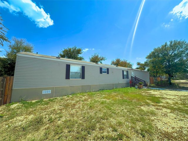 153 Tesoro WAY, Del Valle, TX 78617
