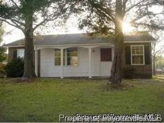 606 Kellam Circle, Fayetteville, NC 28311
