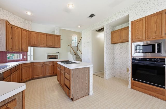 7600 Mifflin Kenedy TER, Austin, TX 78749