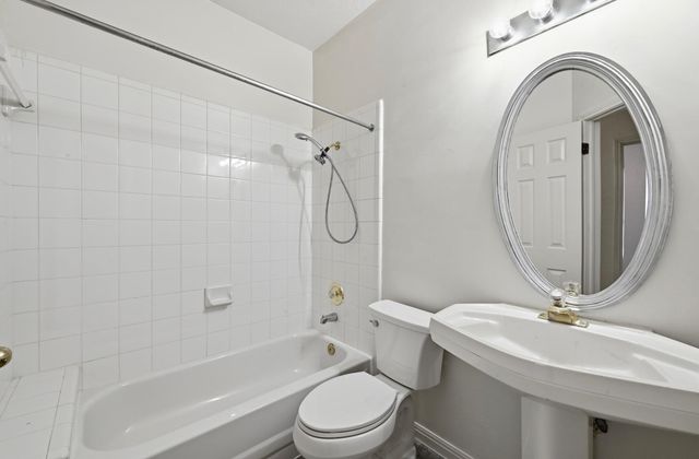 7600 Mifflin Kenedy TER, Austin, TX 78749