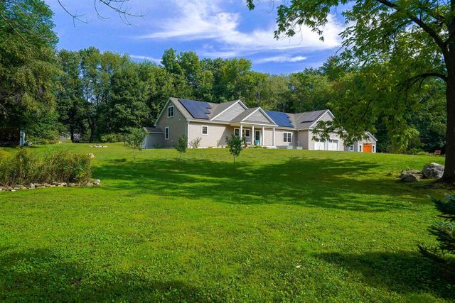 5 Chase Road, Londonderry, NH 03053