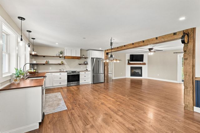 5 Chase Road, Londonderry, NH 03053