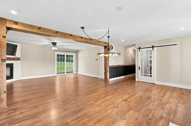 5 Chase Road, Londonderry, NH 03053