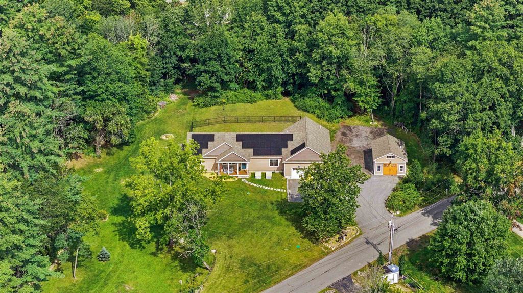 5 Chase Road, Londonderry, NH 03053
