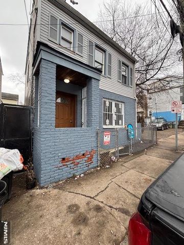 10 Mary, Paterson, NJ 07503