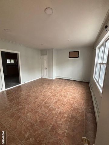 10 Mary, Paterson, NJ 07503