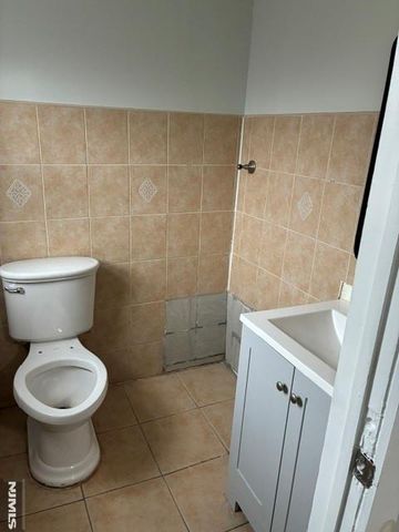 10 Mary, Paterson, NJ 07503