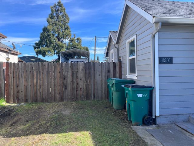 13250 E Highway 88, Lockeford, CA 95237