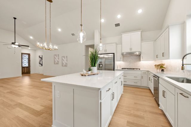 4821 Forest Crest Parkway, Arlington, TX 76005
