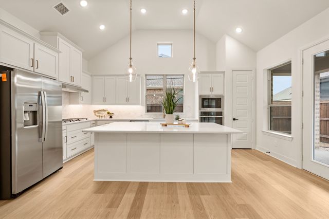 4821 Forest Crest Parkway, Arlington, TX 76005