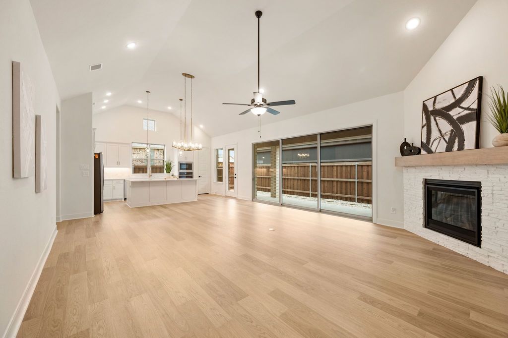 4821 Forest Crest Parkway, Arlington, TX 76005 — photo 4