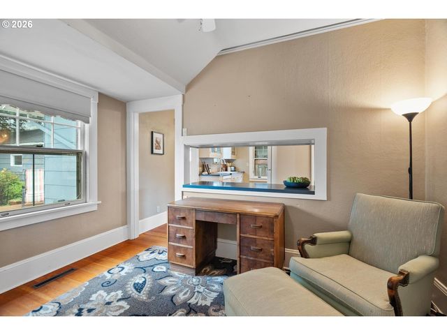 7505 Se 18TH Ave, Portland, OR 97202