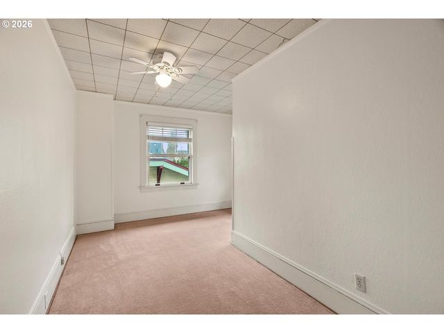 7505 Se 18TH Ave, Portland, OR 97202