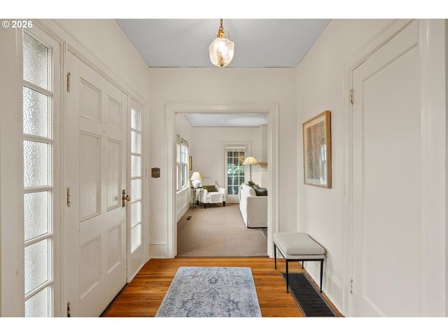 7505 Se 18TH Ave, Portland, OR 97202