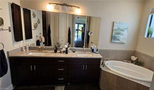 5333 Darby CT, Cape Coral, FL 33904