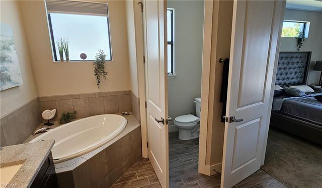 5333 Darby CT, Cape Coral, FL 33904