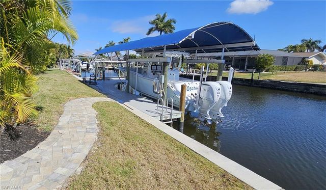 5333 Darby CT, Cape Coral, FL 33904