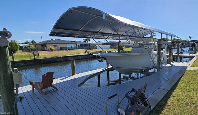 5333 Darby CT, Cape Coral, FL 33904