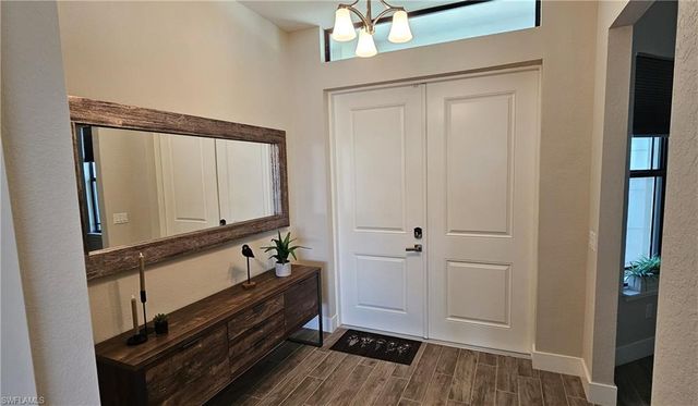 5333 Darby CT, Cape Coral, FL 33904