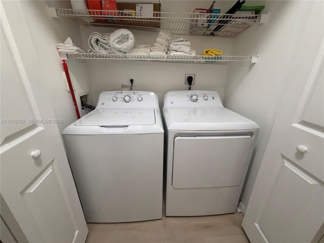 6851 SW 44th St 107, Miami, FL 33155