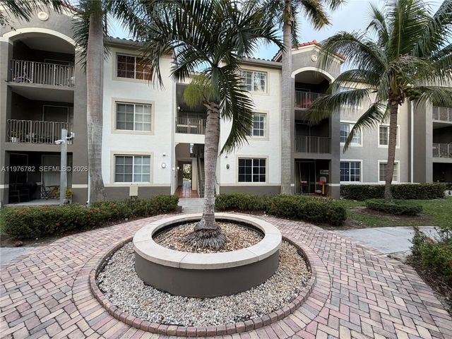 6851 SW 44th St 107, Miami, FL 33155