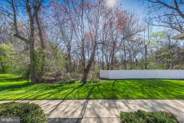 95 CRESTMONT DR, Mantua, NJ 08051