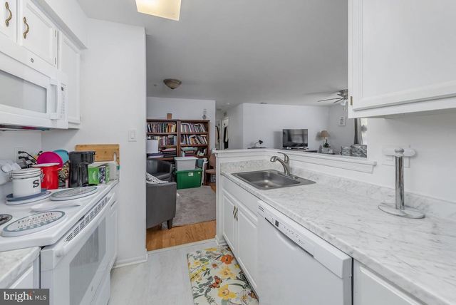 95 CRESTMONT DR, Mantua, NJ 08051