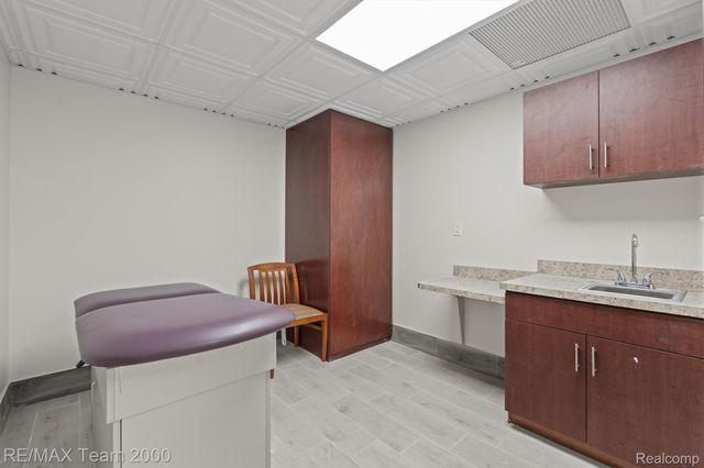 13530 Michigan Avenue B1, Dearborn, MI 48126