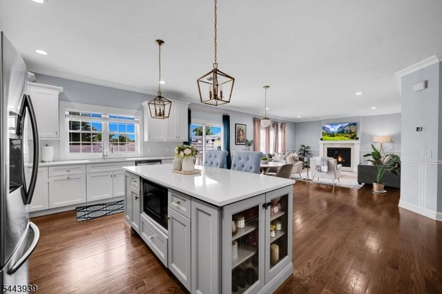 224 N 18Th St, Kenilworth Boro, NJ 07033