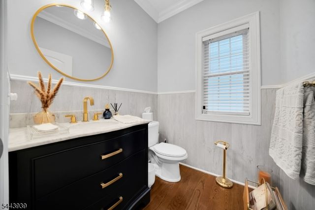 224 N 18Th St, Kenilworth Boro, NJ 07033