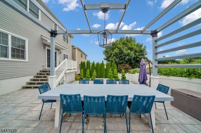 224 N 18Th St, Kenilworth Boro, NJ 07033