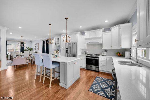 224 N 18Th St, Kenilworth Boro, NJ 07033