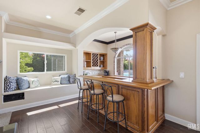1409 Suffolk Street, Bakersfield, CA 93312