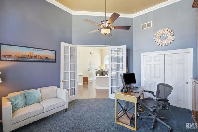 1409 Suffolk Street, Bakersfield, CA 93312