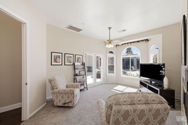1409 Suffolk Street, Bakersfield, CA 93312