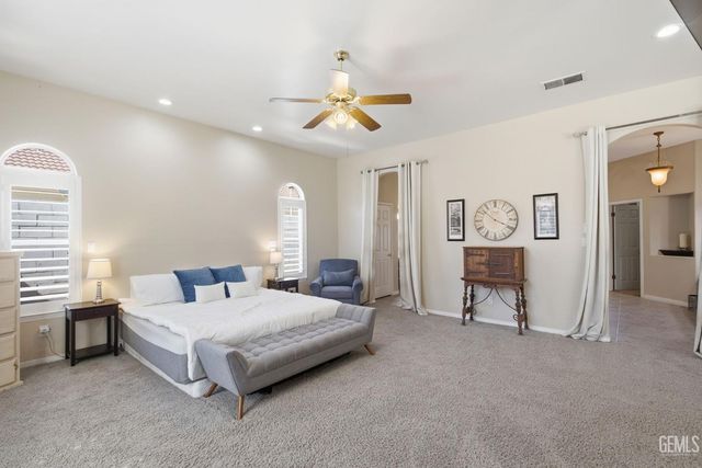1409 Suffolk Street, Bakersfield, CA 93312